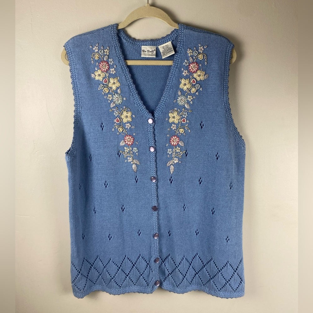 Vintage Two Twenty Blue Cardigan Sweater Vest with Floral Embroidery Sz XL